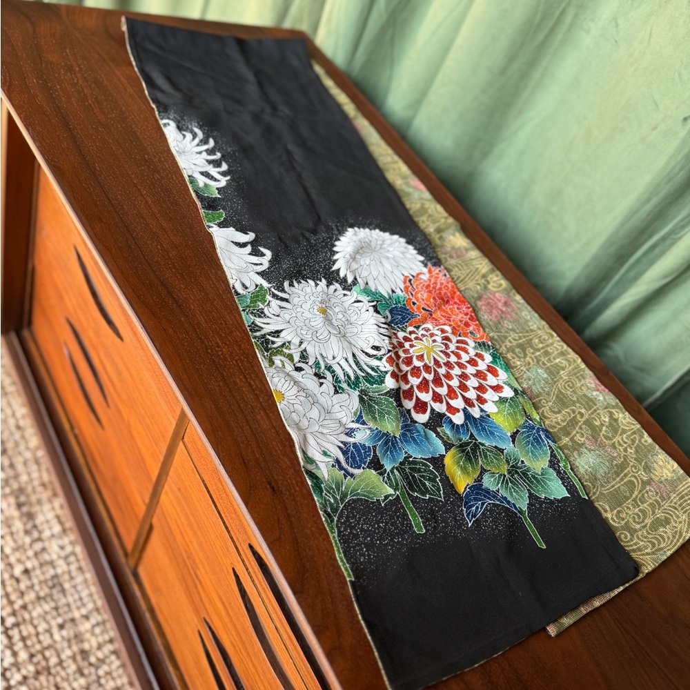 Floral Embroidered Table Runner